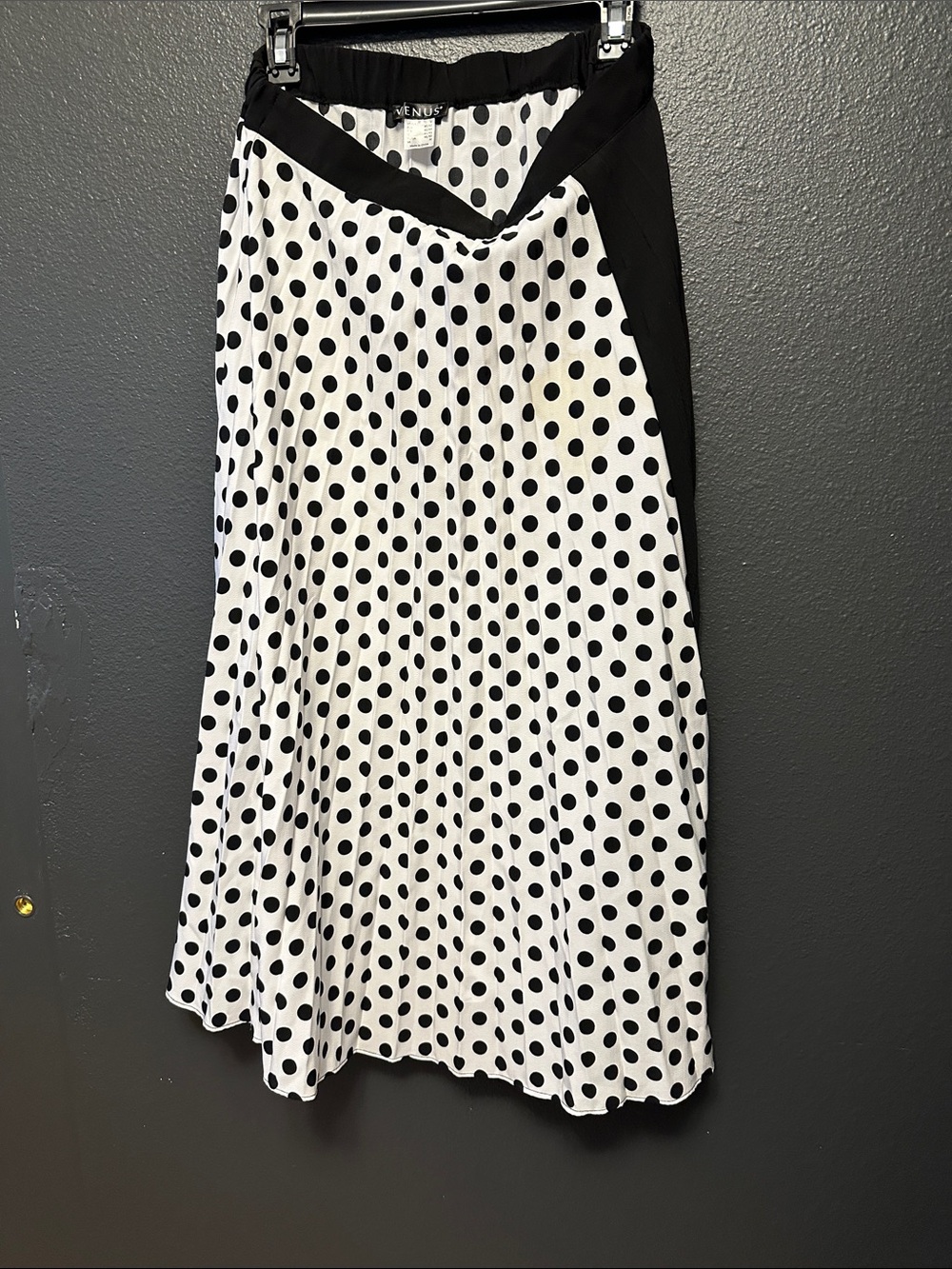 VENUS Black & White Polka Dot Pleated Midi Skirt